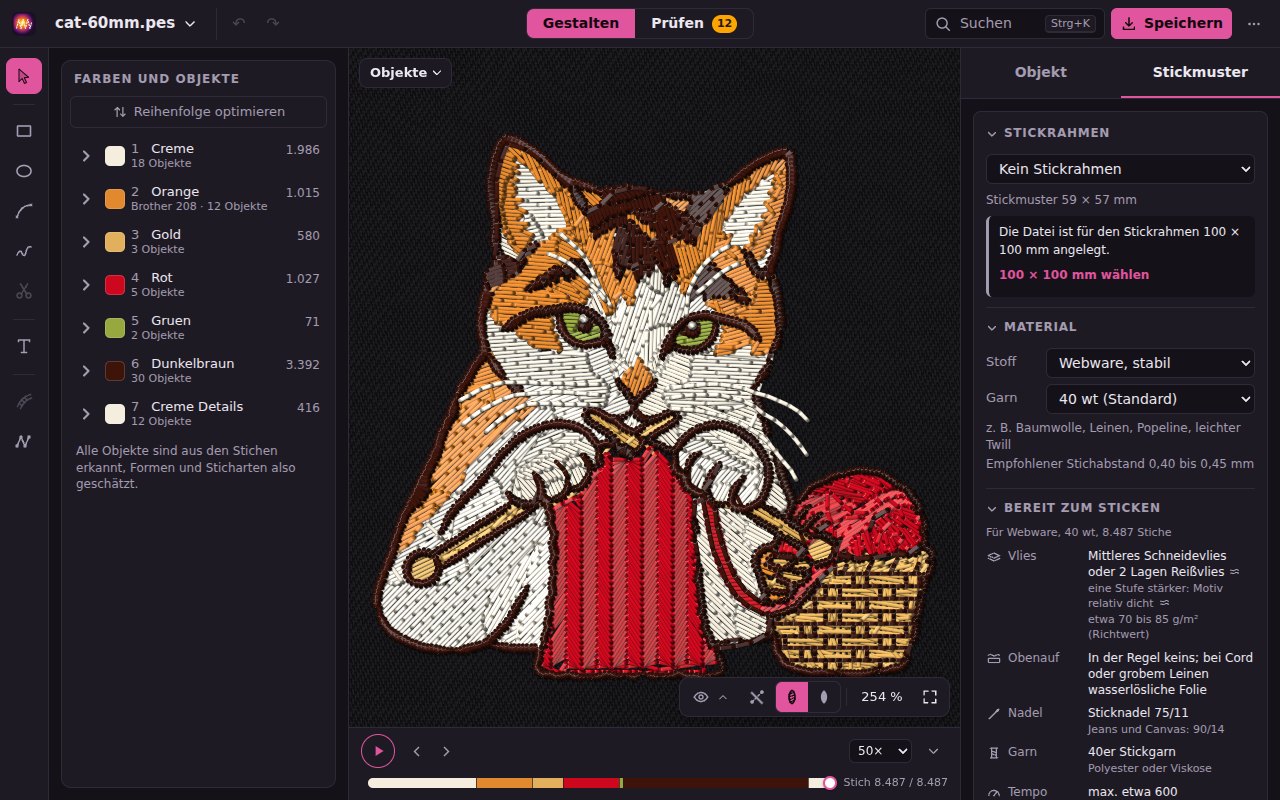 Die Beispielkatze in Gestalten, fertig gestickt in der realistischen Ansicht: links die Farben mit ihren Objekten, unten der Player, rechts die Karte Stickmuster